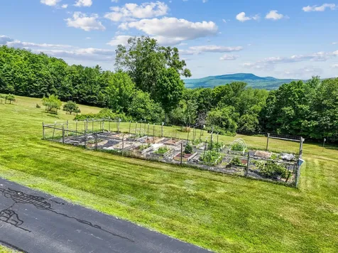 191 Howard Lane Farmington ME 04938