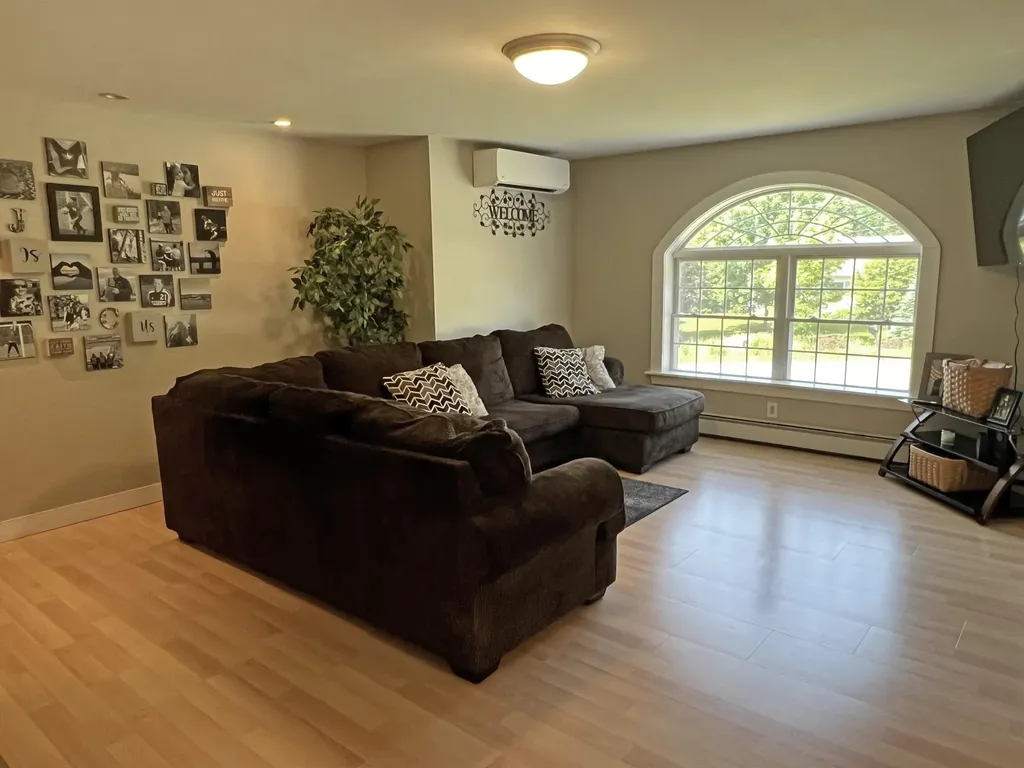 41 Grand View Road Ellsworth ME 04605
