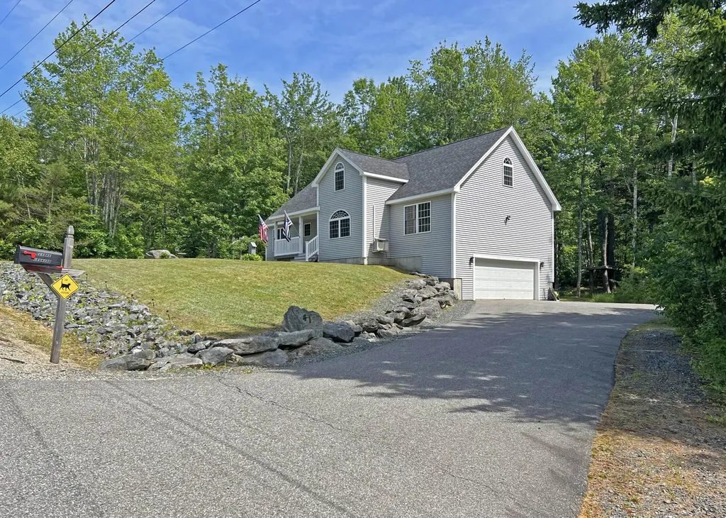 41 Grand View Road Ellsworth ME 04605