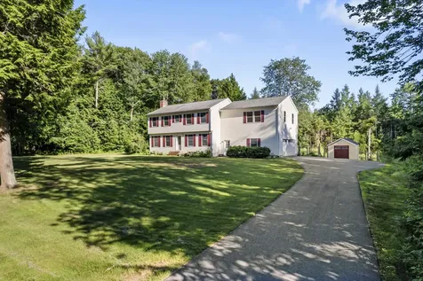 40 Westwind Drive Topsham ME 04086