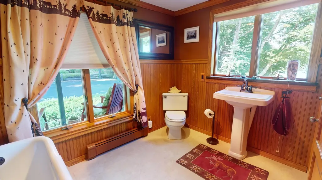 64 Cottage Street Hampden ME 04444