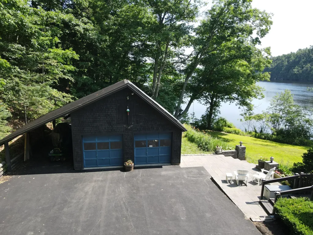 64 Cottage Street Hampden ME 04444