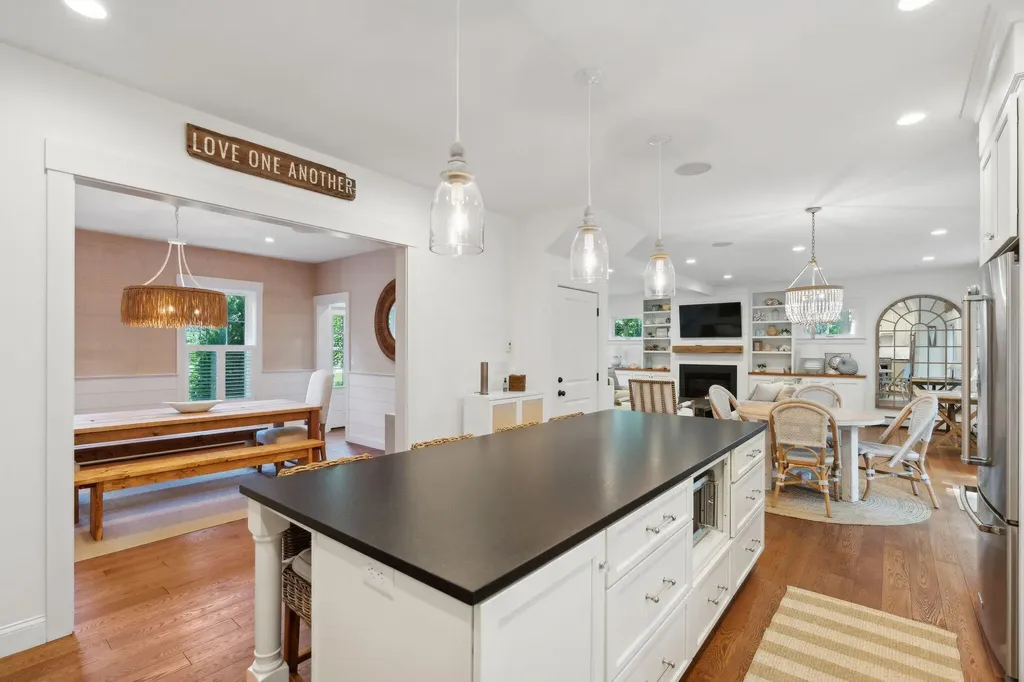 8 Running Brook Way Kennebunk ME 04043