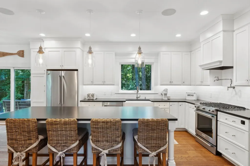 8 Running Brook Way Kennebunk ME 04043