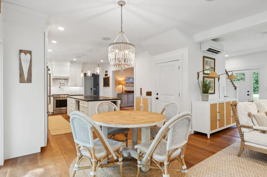 8 Running Brook Way Kennebunk ME 04043