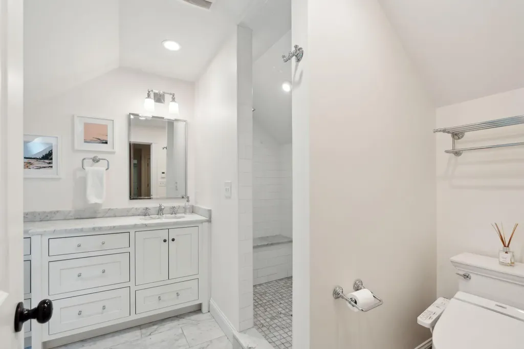 8 Running Brook Way Kennebunk ME 04043