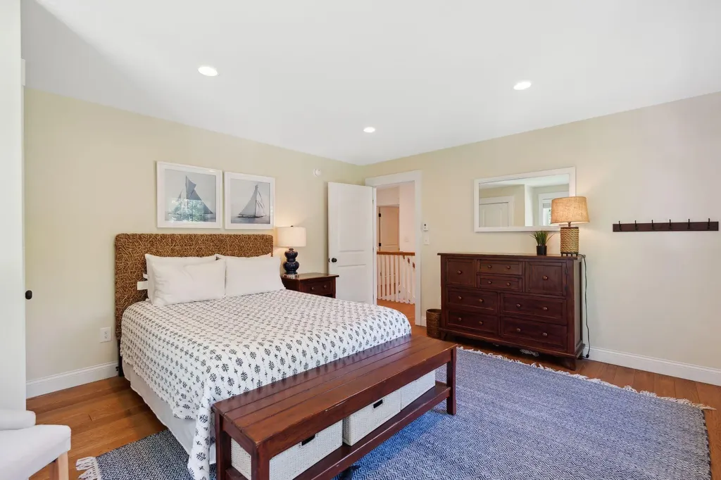 8 Running Brook Way Kennebunk ME 04043