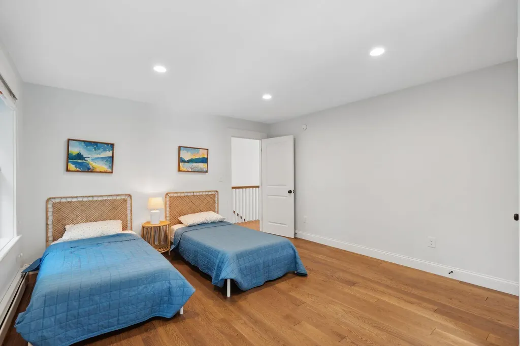 8 Running Brook Way Kennebunk ME 04043