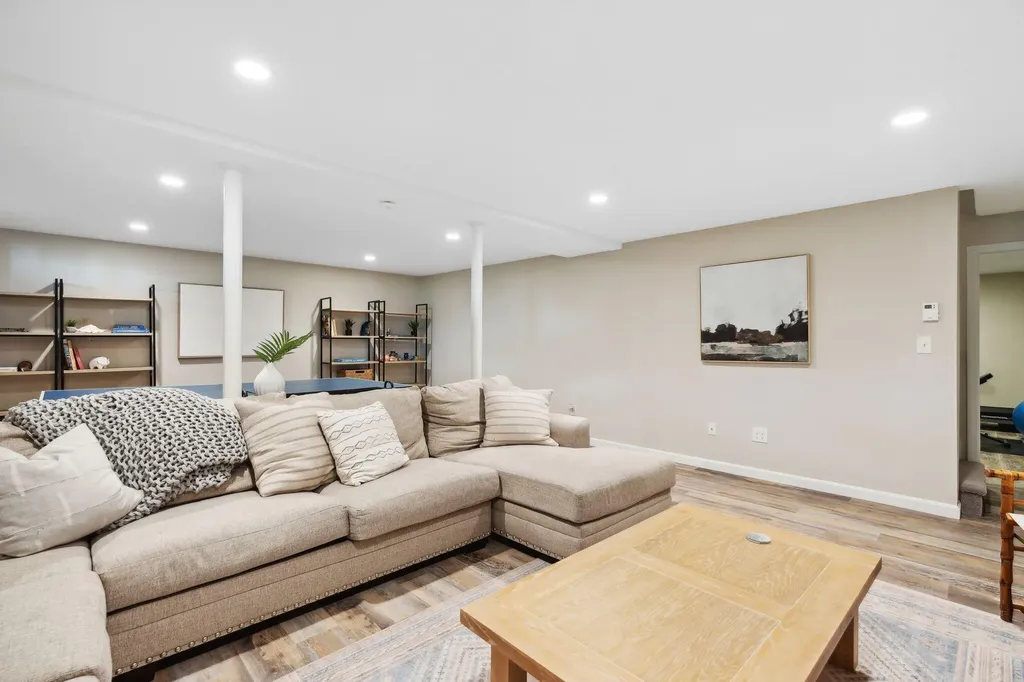 8 Running Brook Way Kennebunk ME 04043