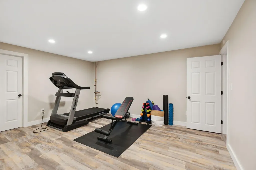 8 Running Brook Way Kennebunk ME 04043