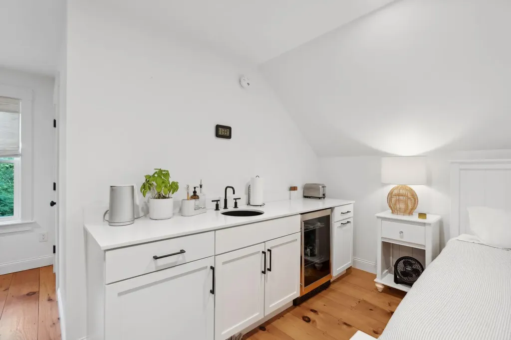 8 Running Brook Way Kennebunk ME 04043