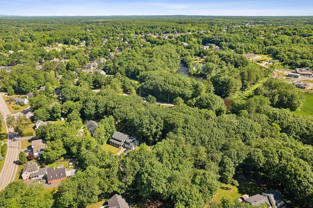 8 Running Brook Way Kennebunk ME 04043