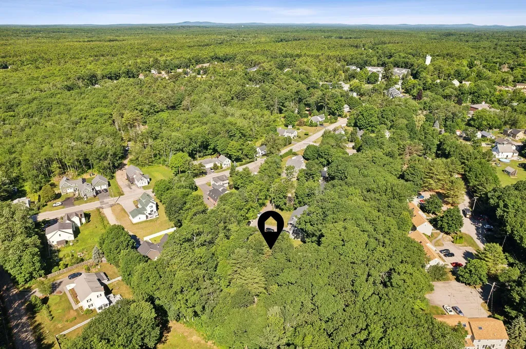 8 Running Brook Way Kennebunk ME 04043