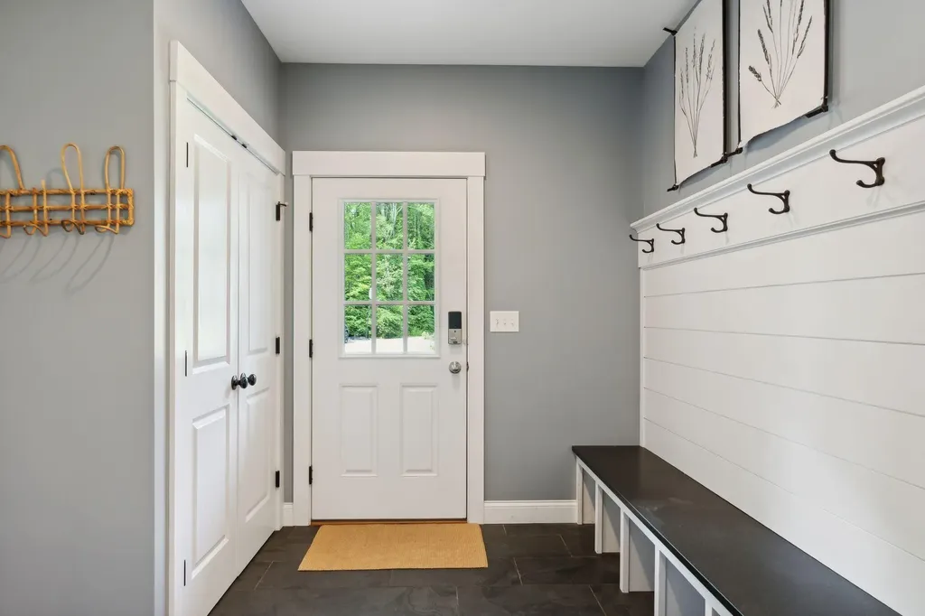 8 Running Brook Way Kennebunk ME 04043