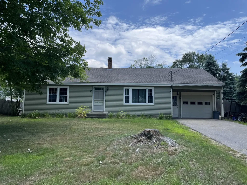 15 York Street Sanford ME 04073