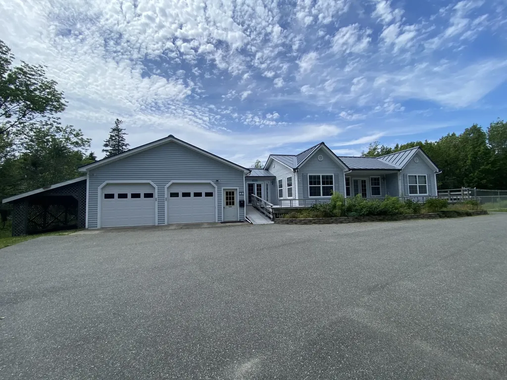 20 Gravel Pit Drive Deer Isle ME 04627