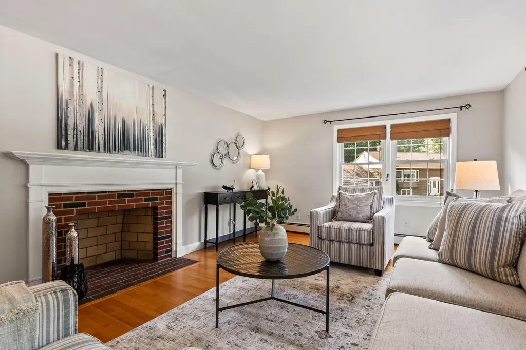 2 Forest Lane Kennebunk ME 04043