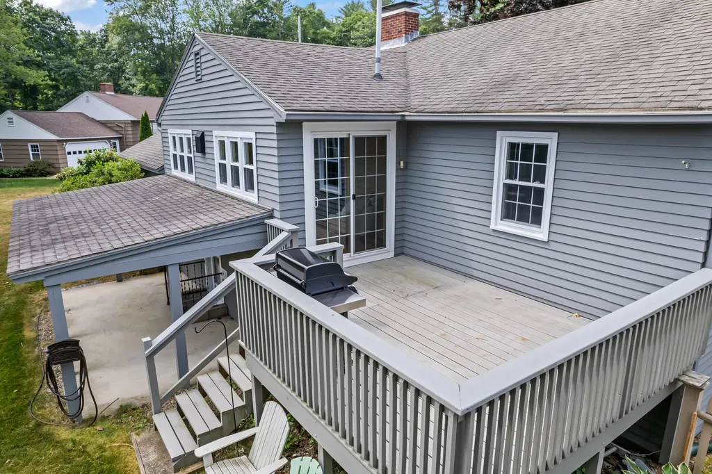2 Forest Lane Kennebunk ME 04043