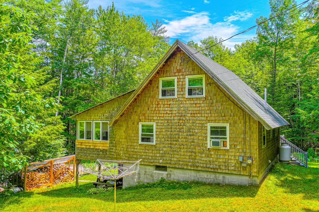 12 Reindeer Trail Bridgton ME 04009