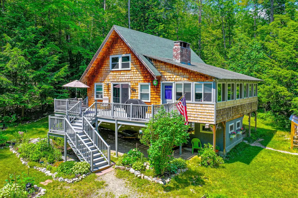 12 Reindeer Trail Bridgton ME 04009