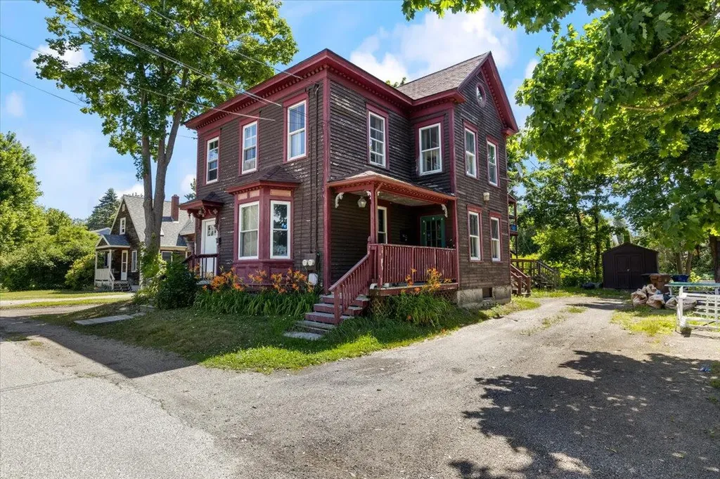 11 Washington Avenue Saco ME 04072