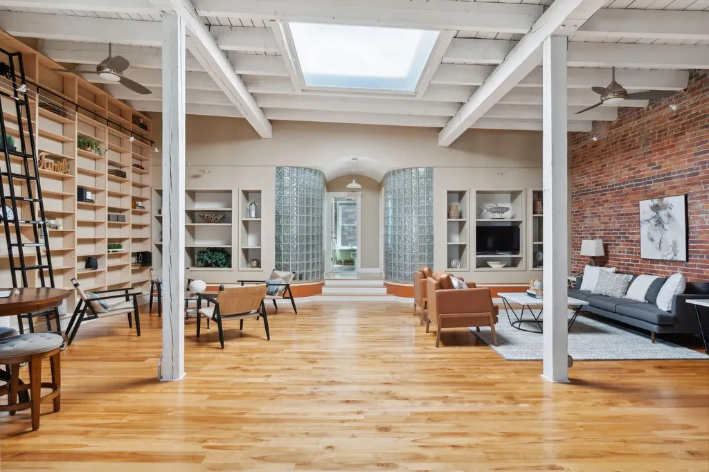 34 Lafayette Street Portland ME 04101