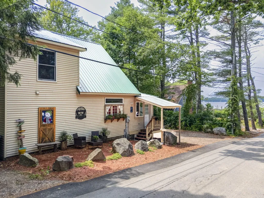 68 Sand Beach Road Standish ME 04084