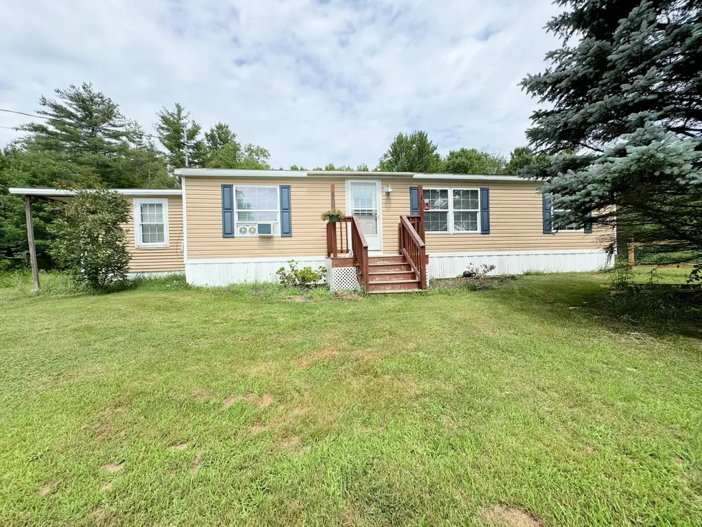 313 Upper Cross Road Lebanon ME 04027