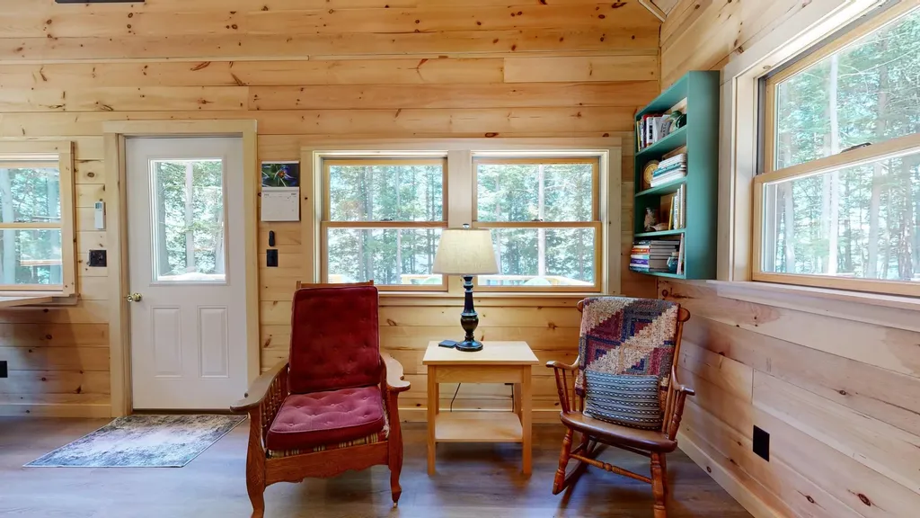 46 W Lake Drive Monmouth ME 04259