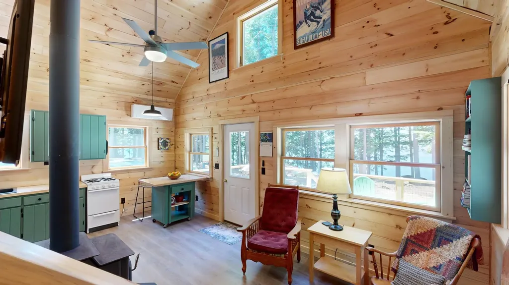 46 W Lake Drive Monmouth ME 04259