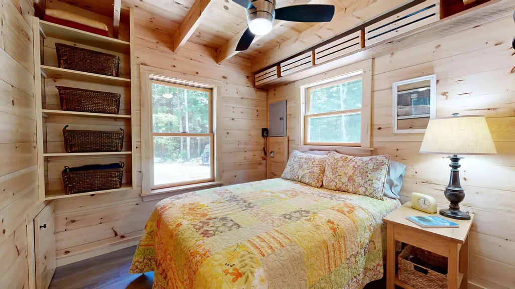 46 W Lake Drive Monmouth ME 04259
