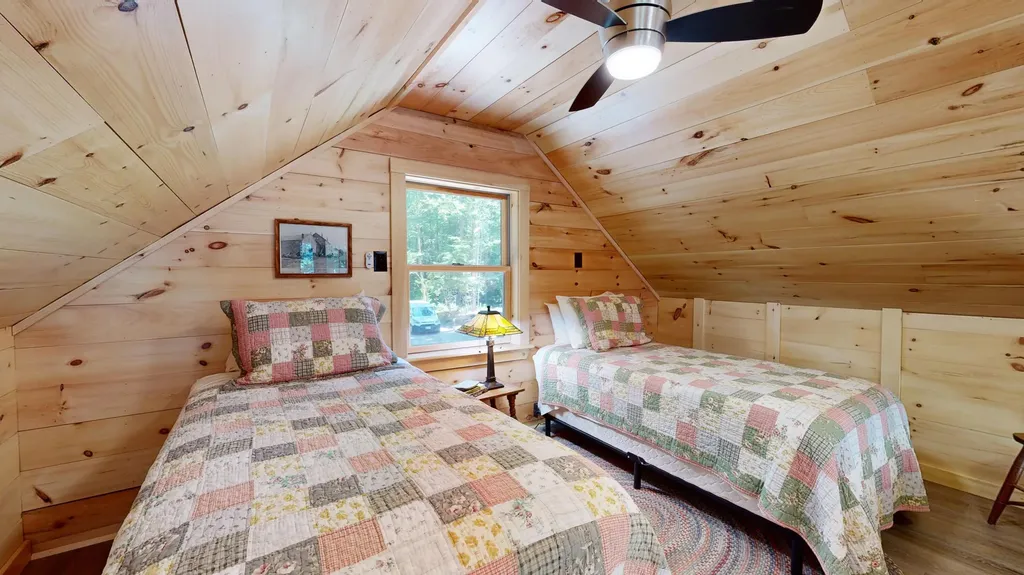 46 W Lake Drive Monmouth ME 04259
