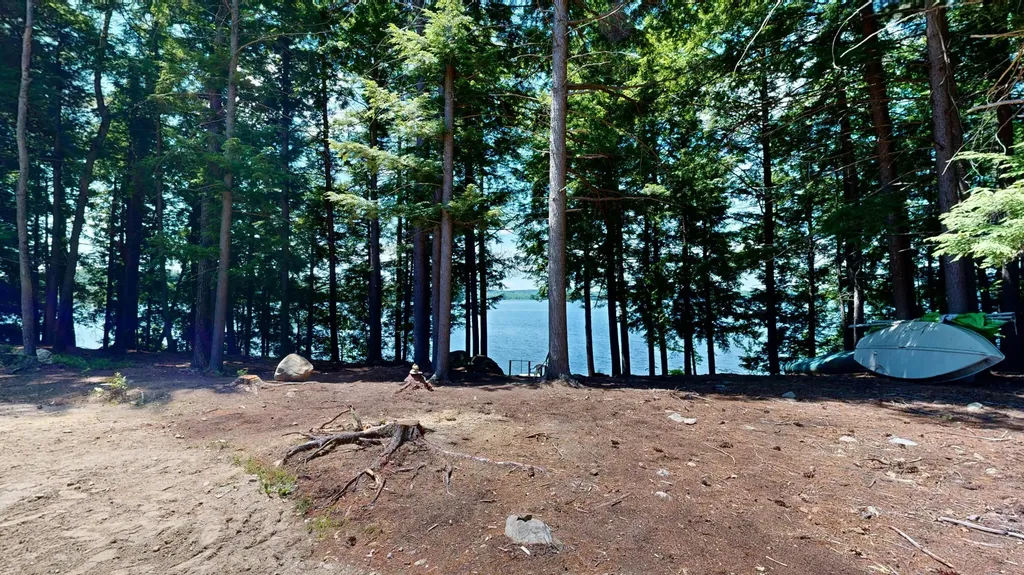 46 W Lake Drive Monmouth ME 04259