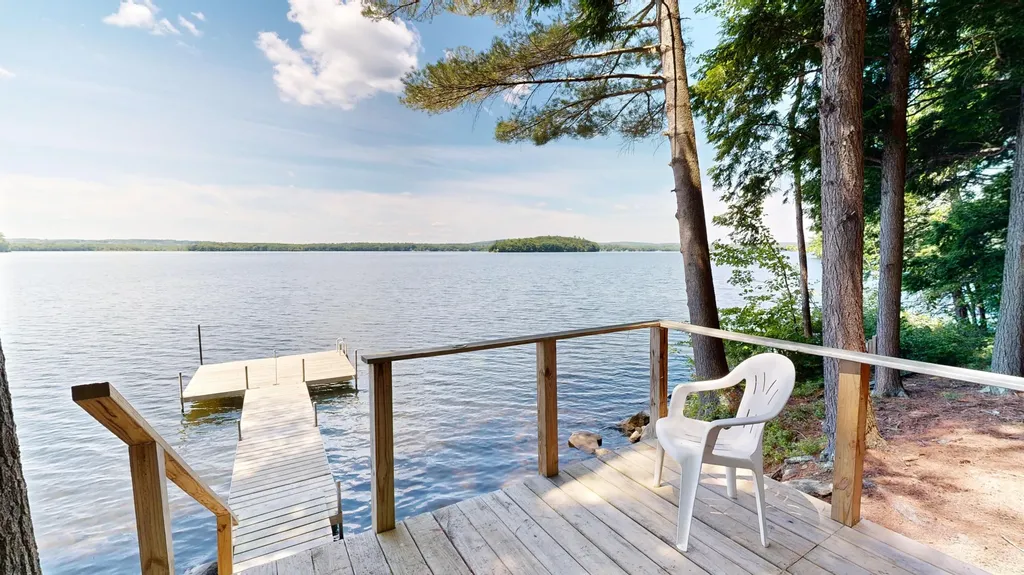 46 W Lake Drive Monmouth ME 04259