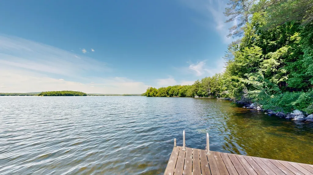 46 W Lake Drive Monmouth ME 04259