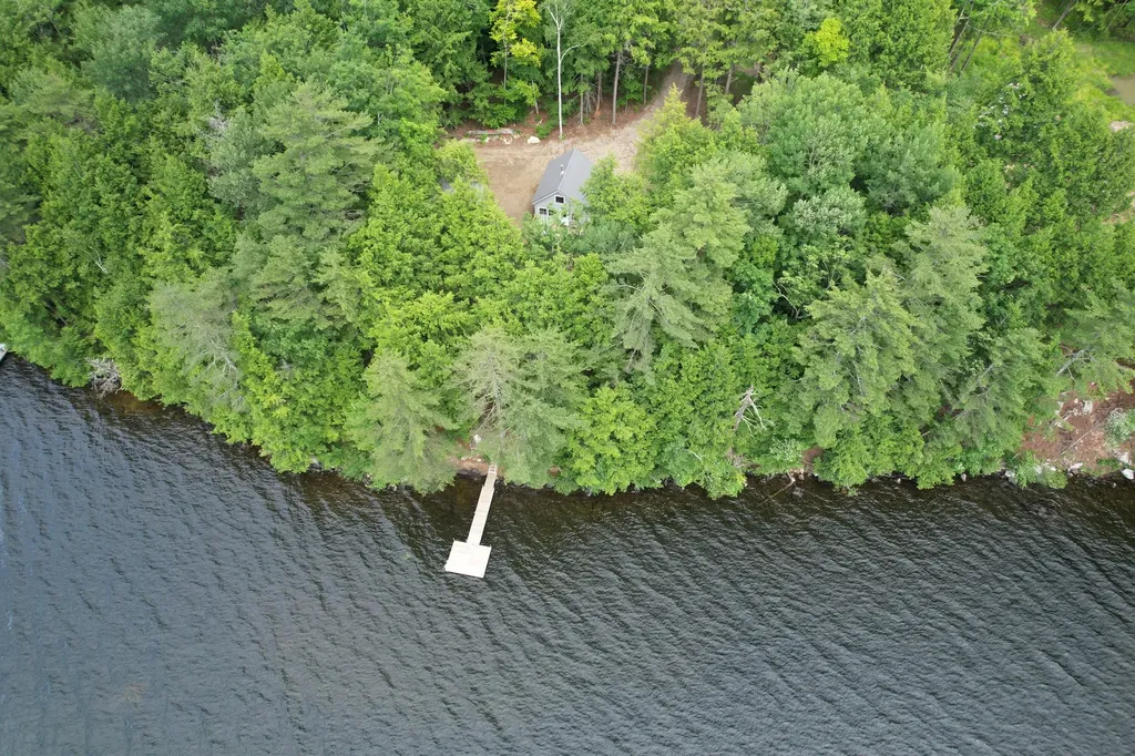 46 W Lake Drive Monmouth ME 04259