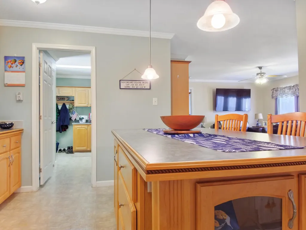 10 Sandy Cove Palermo ME 04354