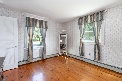 94 Brackett Road Brunswick ME 04011