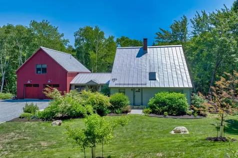 226 Graytown Road Sedgwick ME 04676