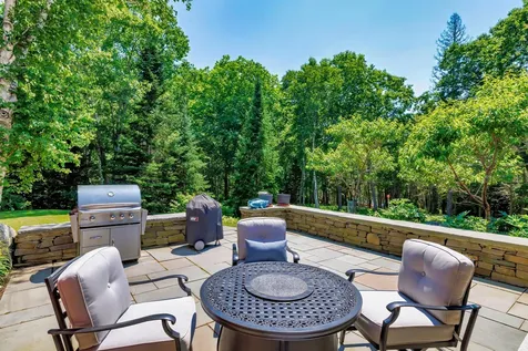 226 Graytown Road Sedgwick ME 04676