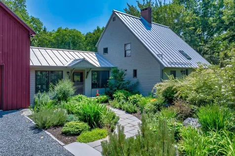 226 Graytown Road Sedgwick ME 04676
