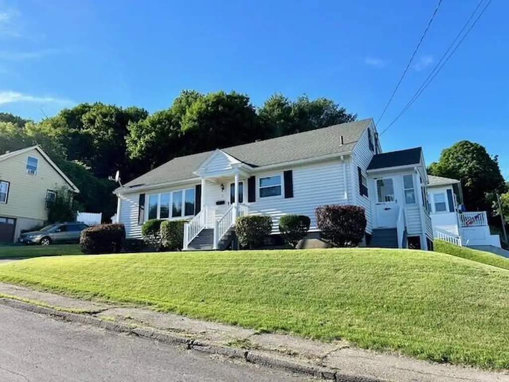 51 River Street Augusta ME 04330