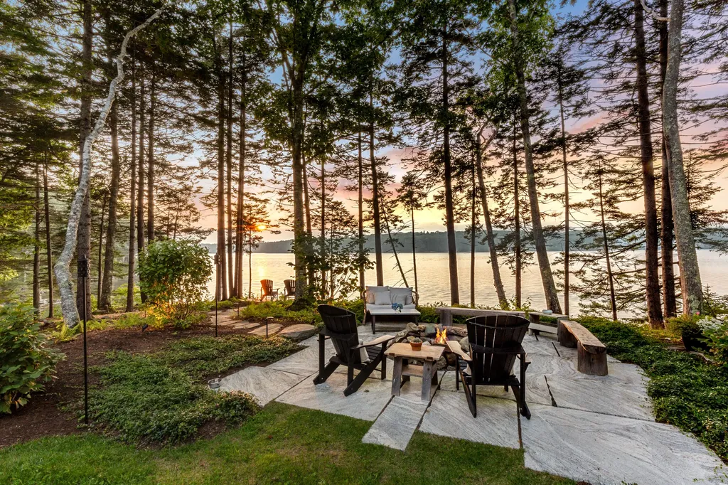 19 Willis Kinney Road Saint George ME 04860