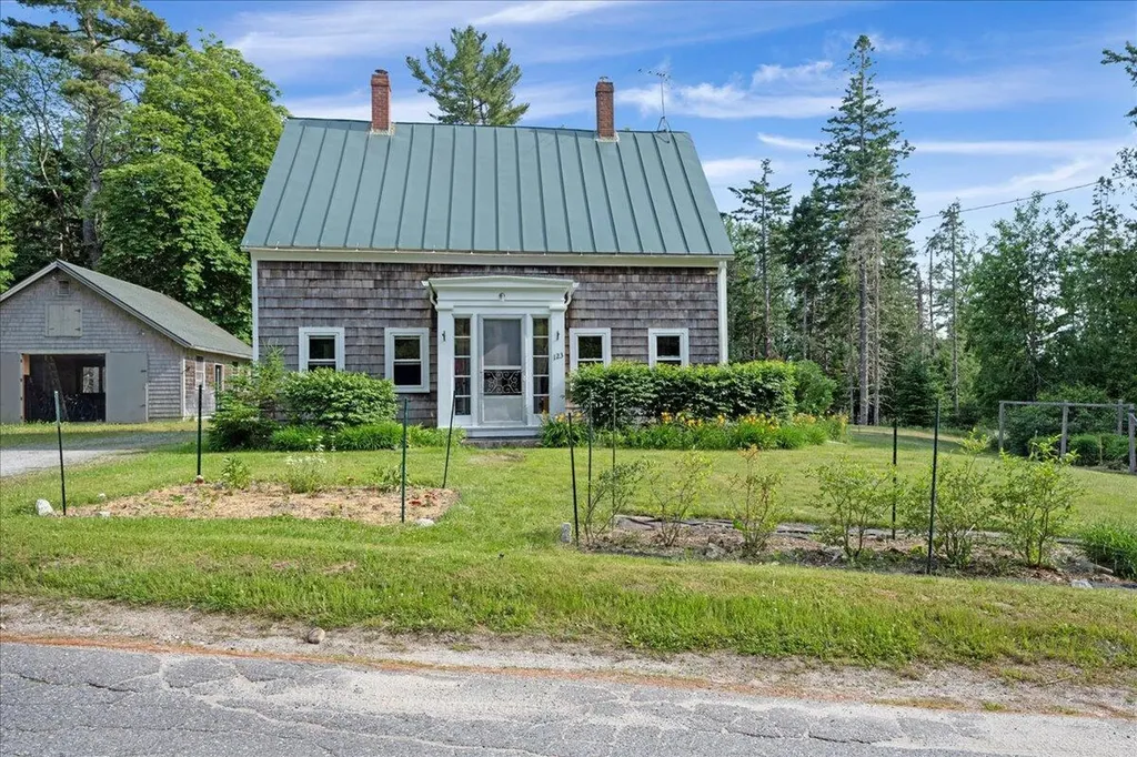123 Curtis Cove Road Blue Hill ME 04614