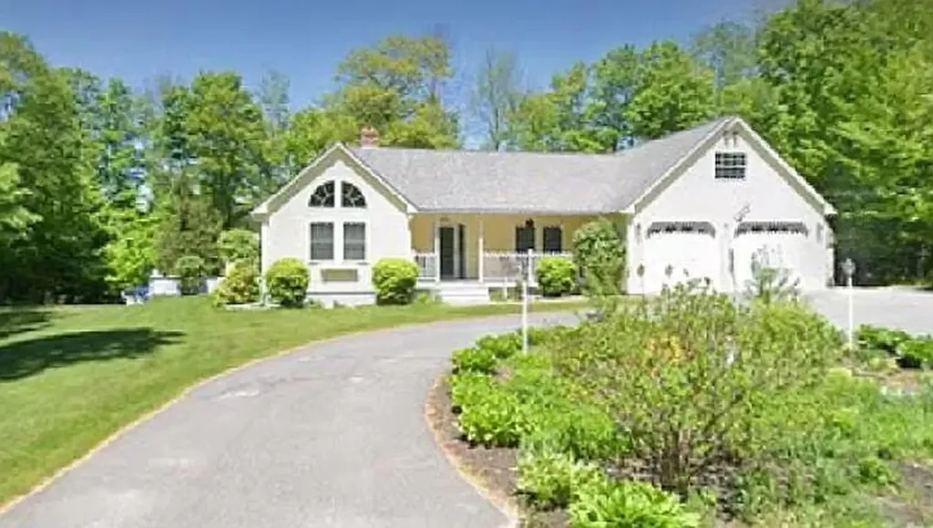 57 Ferguson Drive Sidney ME 04330