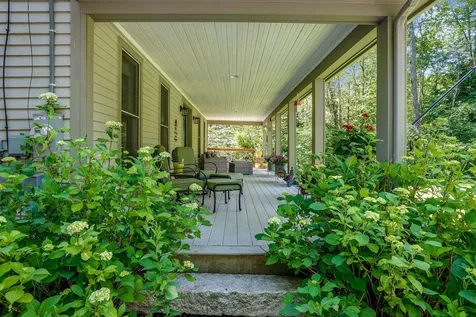 8 Pond View Road Standish ME 04084