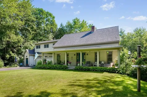 8 Pond View Road Standish ME 04084