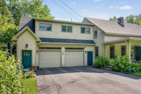 8 Pond View Road Standish ME 04084