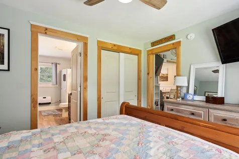 8 Pond View Road Standish ME 04084