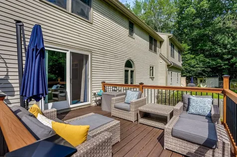 8 Pond View Road Standish ME 04084